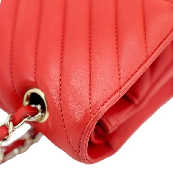 Chanel  Classic Double Flap Medium Chevron Leather Shoulder Bag Orange - Picture 8 of 16